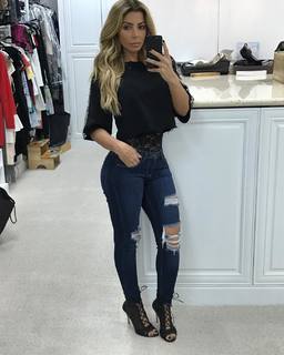 Larsa Pippen feet photo thumbnail