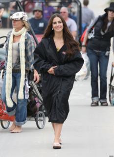 Jessica Lowndes feet photo thumbnail