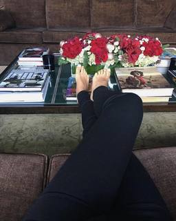 Irina Shayk feet photo thumbnail