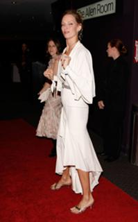 Uma Thurman feet photo thumbnail