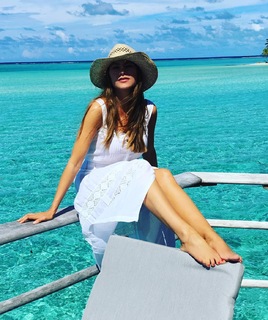 Sofía Vergara feet photo thumbnail