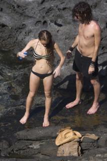 Lindsay Lohan feet photo thumbnail
