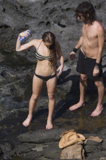 Lindsay Lohan feet photo thumbnail