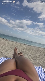 Karrueche Tran feet photo thumbnail