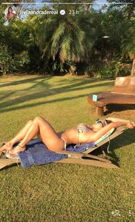 Lívia Andrade feet photo thumbnail