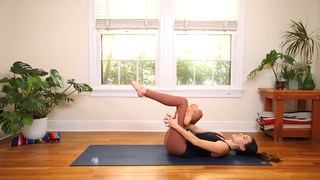 Adriene Mishler feet photo thumbnail