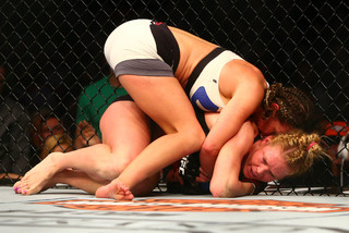 Holly Holm feet photo thumbnail