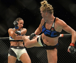 Holly Holm feet photo thumbnail