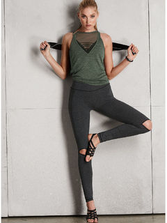 Elsa Hosk feet photo thumbnail