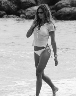 Kelly Bensimon feet photo thumbnail