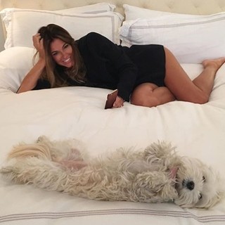 Kelly Bensimon feet photo thumbnail