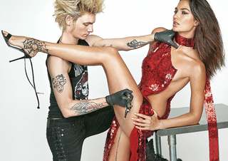 Lily Aldridge feet photo thumbnail