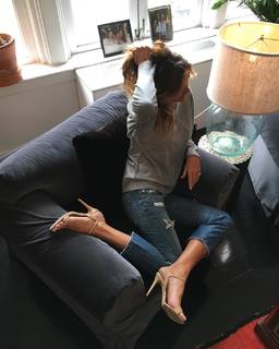 Kelly Bensimon feet photo thumbnail