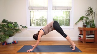Adriene Mishler feet photo thumbnail