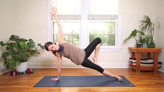 Adriene Mishler feet photo thumbnail