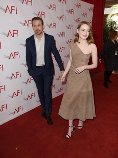 Emma Stone feet photo thumbnail