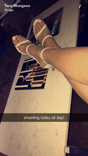 Tana Mongeau feet photo 1