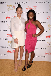 Aly Raisman feet photo thumbnail