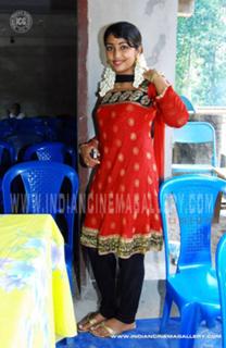 Navya Nair feet photo 2