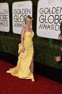 Reese Witherspoon feet photo thumbnail