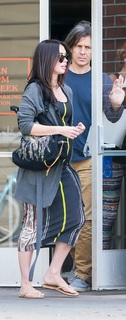 Megan Fox feet photo thumbnail
