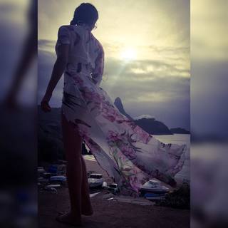 Paula Fernandes feet photo thumbnail
