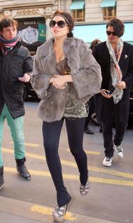 Lindsay Lohan feet photo thumbnail