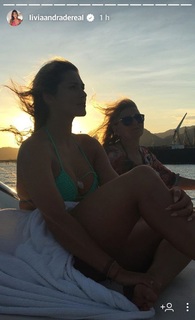 Lívia Andrade feet photo thumbnail
