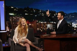 Amy Adams feet photo thumbnail