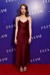Emma Stone feet photo thumbnail