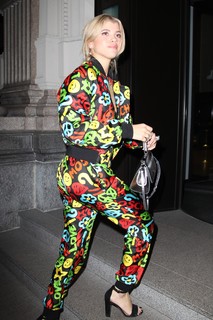 Sofia Richie feet photo thumbnail