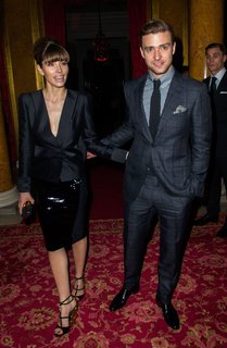 Jessica Biel feet photo thumbnail