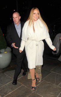 Mariah Carey feet photo thumbnail