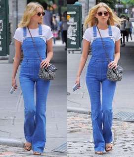 Elsa Hosk feet photo thumbnail
