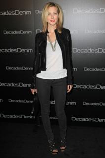 Eva Amurri feet photo thumbnail