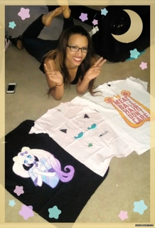Sasha Banks feet photo thumbnail