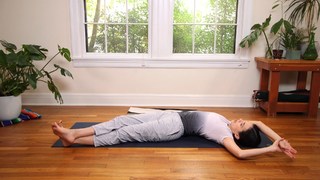 Adriene Mishler feet photo thumbnail