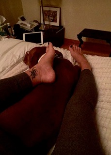 Daisy Fuentes feet photo thumbnail