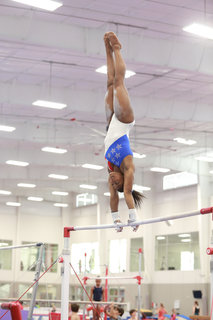 Simone Biles feet photo thumbnail