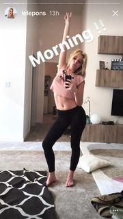 Lele Pons feet photo thumbnail