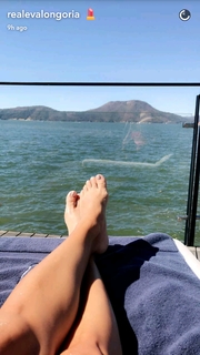 Eva Longoria feet photo thumbnail
