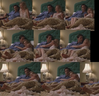 January Jones feet photo thumbnail