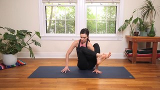 Adriene Mishler feet photo thumbnail