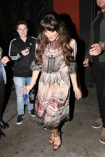 Lea Michele feet photo thumbnail