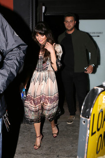 Lea Michele feet photo thumbnail