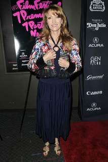 Jane Seymour feet photo thumbnail