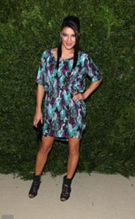Jessica Szohr feet photo thumbnail