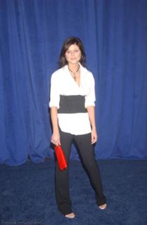 Tiffani Thiessen feet photo thumbnail