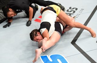 Valentina Shevchenko feet photo thumbnail