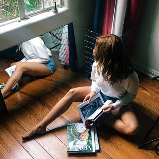 Ashley Tisdale feet photo thumbnail
